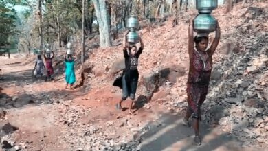 Photo of વઘઈના ભેંડમાળ ગામે પાણીની સમસ્યાથી પીડાતા ગ્રામવાસીઓ, પાણી પુરવઠા વિભાગનાં ઉદાસ વલણથી લોકોમાં નારાજગી